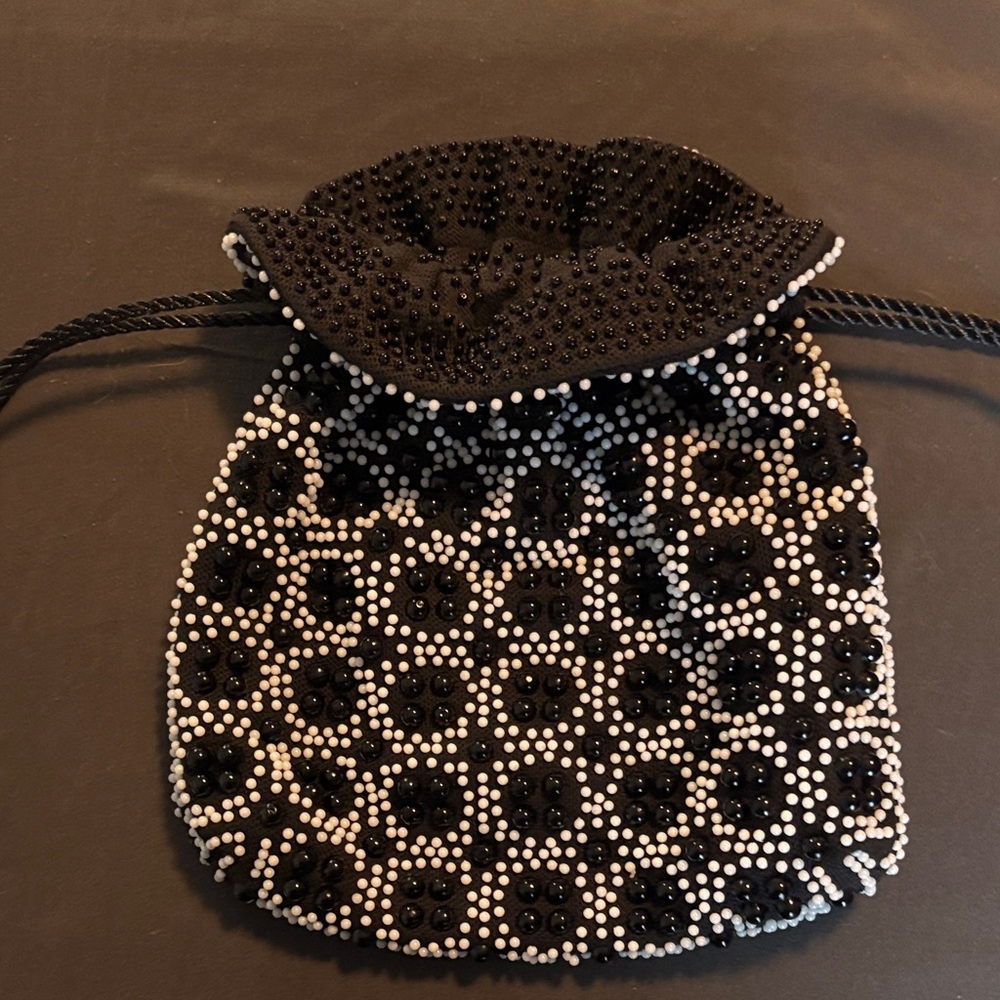 Vintage Black and White Beaded Drawstring Purse